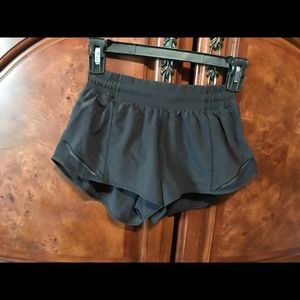 Lululemon Shorts. Black. Size 2